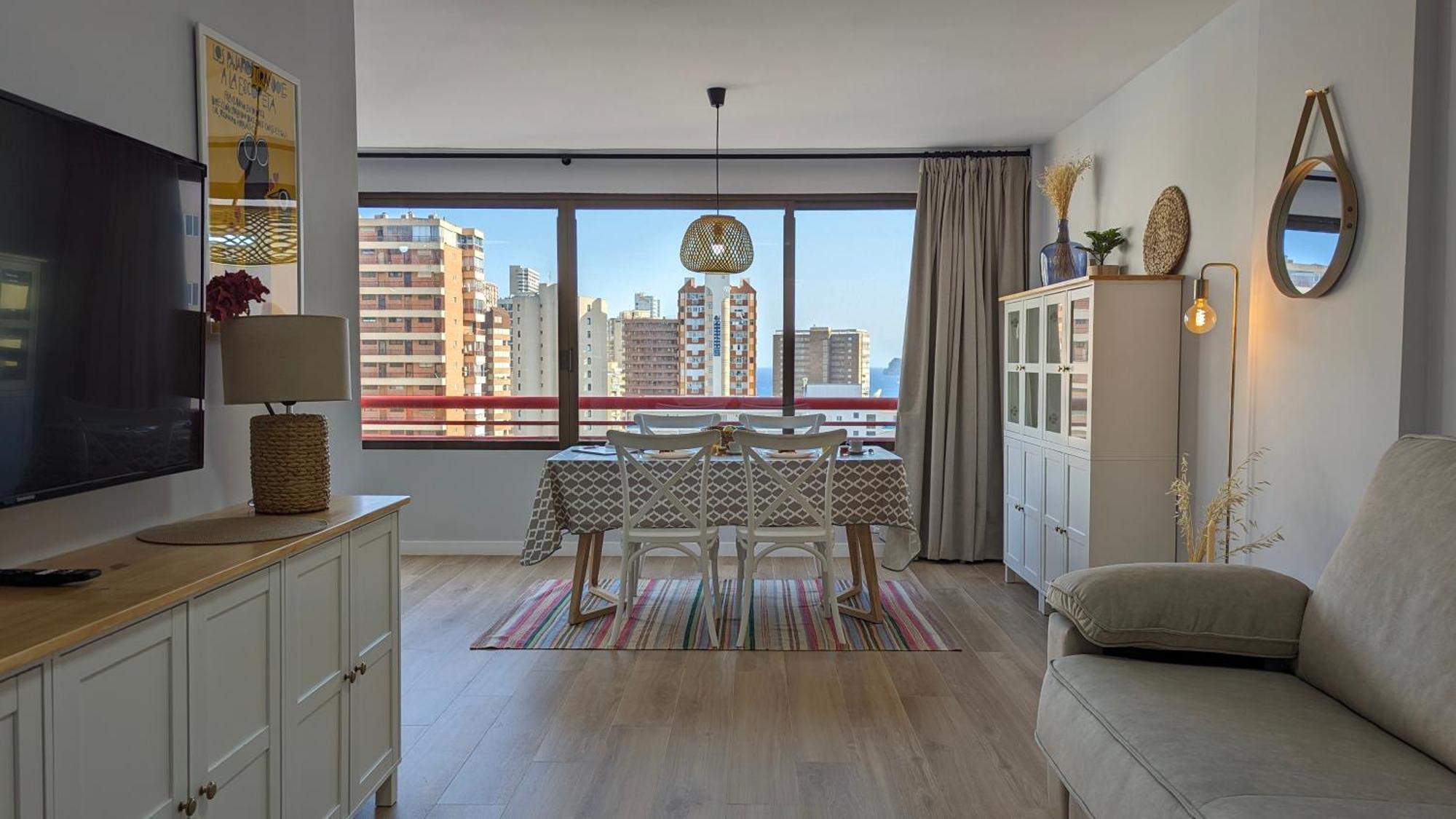 Loix Mar Levante Benidorm